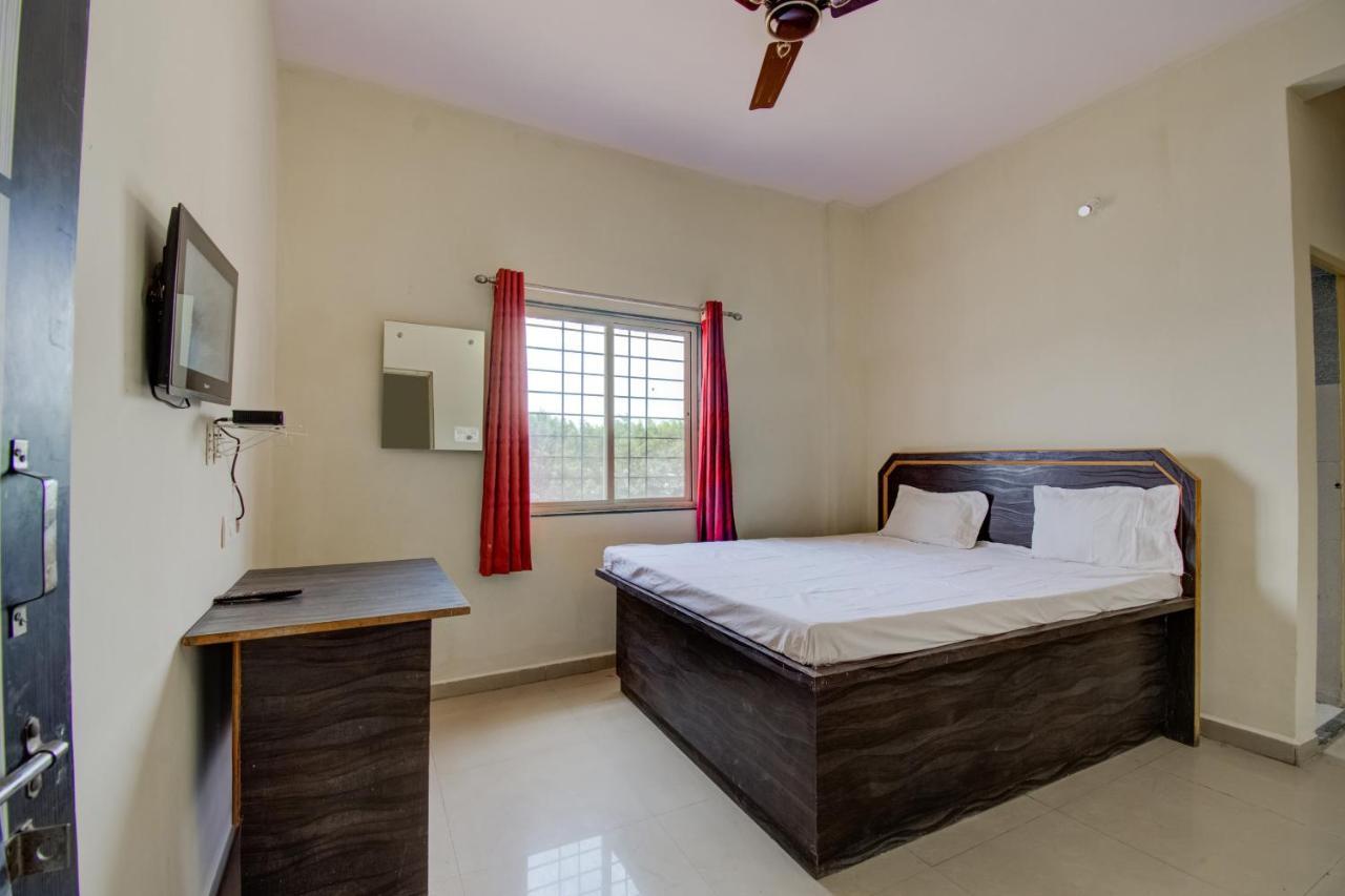 Spot On Green Valley Inn Araku Eksteriør billede